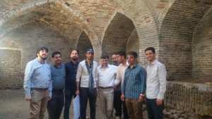 بازدید اعضاءِ شورای فنی میراث فرهنگی استان قم از کاروانسرای صدر آباد