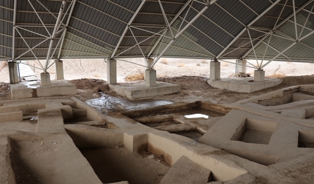 پایش آثار تاریخی قم پس از باران
