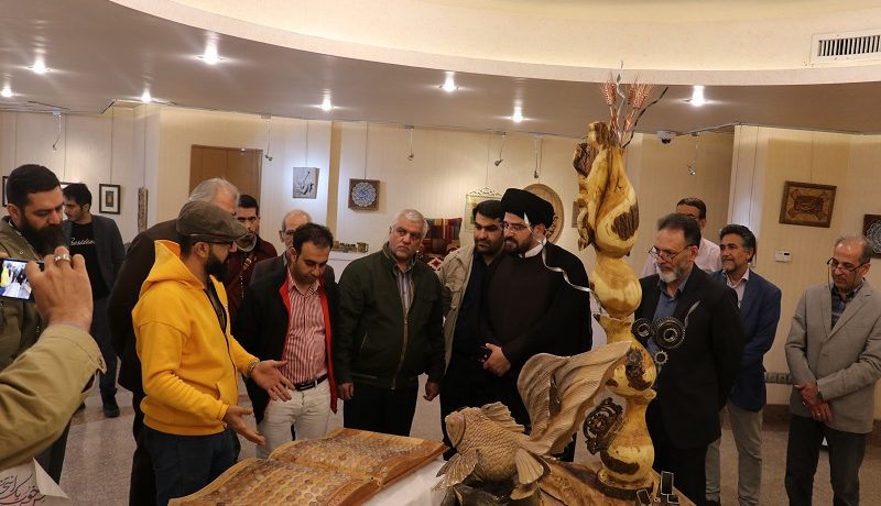 برپایی نمایشگاه صنایع دستی هنرمندان قمی
