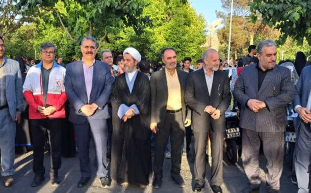 گزارش تصویری: برگزاری همایش بزرگ پیاده‌روی خانوادگی با حضور زوج‌های جوان