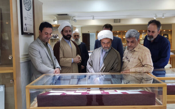 گزارش تصویری: بازدید سرپرست میراث فرهنگی قم از مرکز اسناد حوزه و روحانیت
