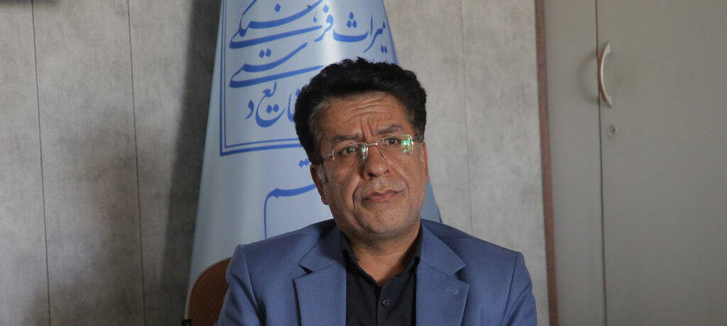 هدف ما تسهیل‌گری در امور برای فعالان بخش گردشگری قم است