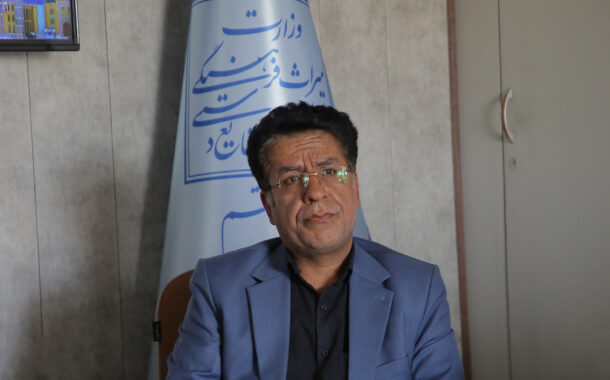 هدف ما تسهیل‌گری در امور برای فعالان بخش گردشگری قم است