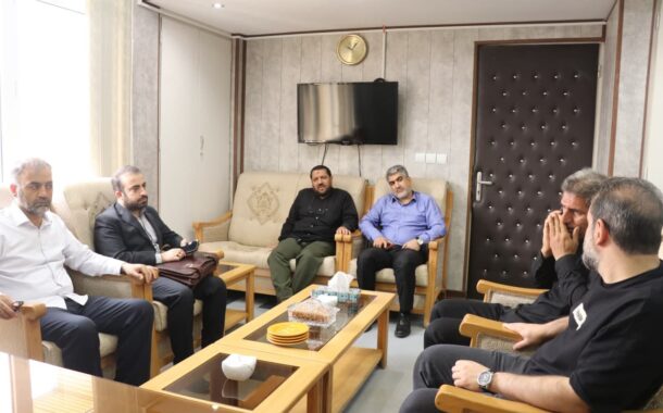 ملاقات مردمی سرپرست میراث‌فرهنگی قم با کسبه حریم بازار و میدان کهنه